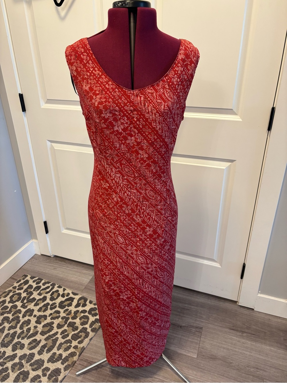 Size 18 Red Printed Sleeveless Maxi Dress. Ptp approx 21